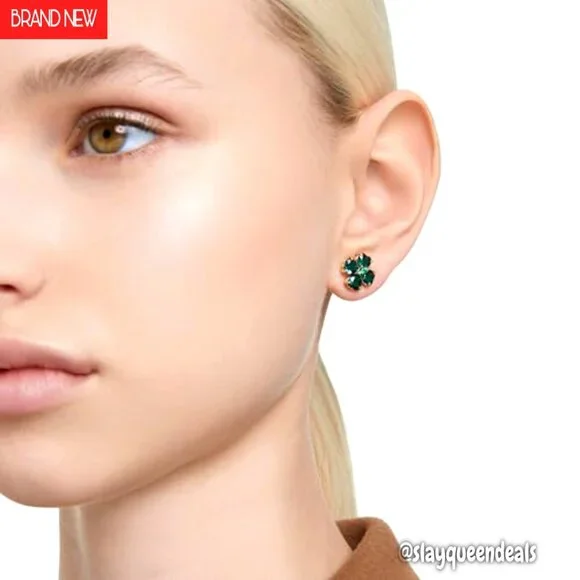 Gold-Tone Crystal Stud Earrings, Clover Motif, 0.47 Inch